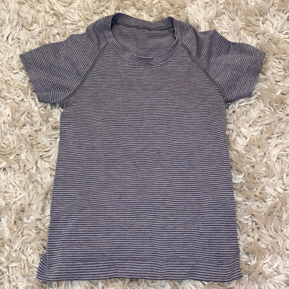 lululemon 2.0 swiftly tech size 0 (no tag but i’m positive it is a 0)